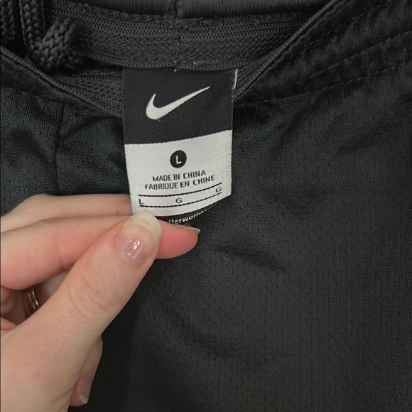 Nike Black and Green Athletic Shorts Moisture-Wicking - Picture 2 of 2